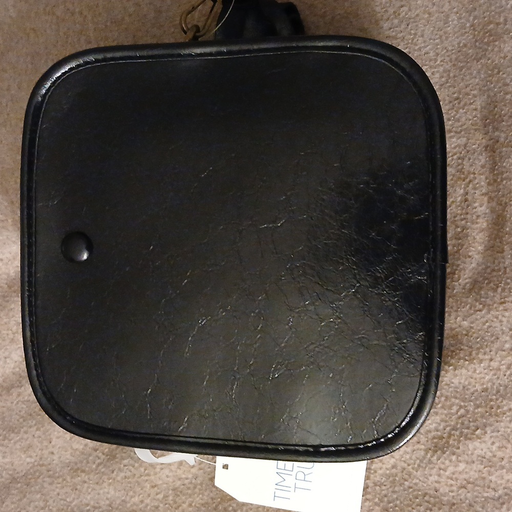 Time and Tru Crossbody Bag